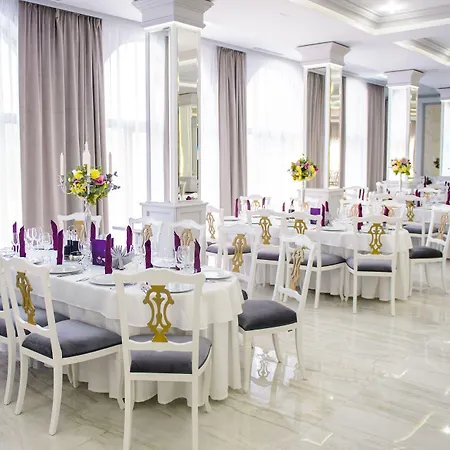 호텔 Royal Class 클루지나포카