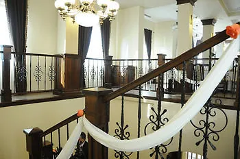 Royal Class Готель