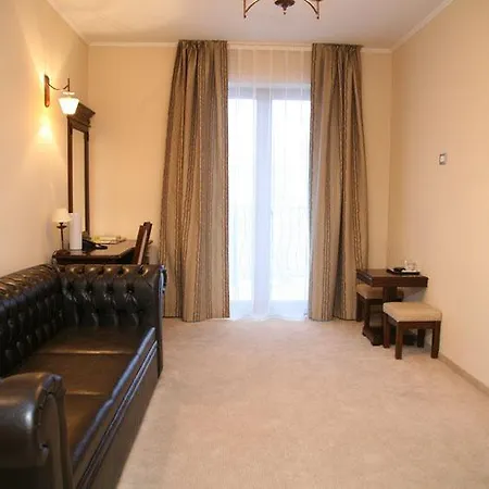 Royal Class Готель 4*