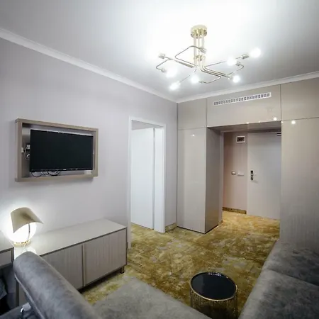 호텔 Royal Class 4*