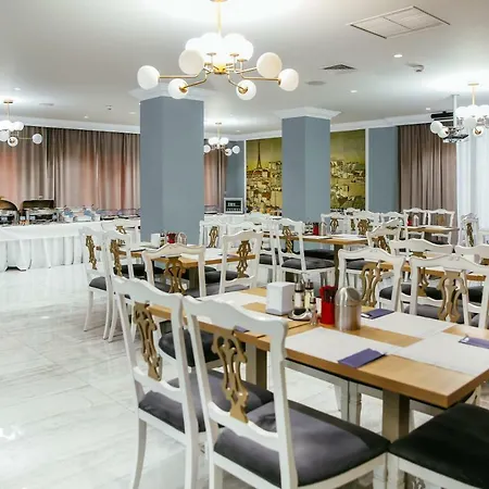 Ξενοδοχείο Royal Class