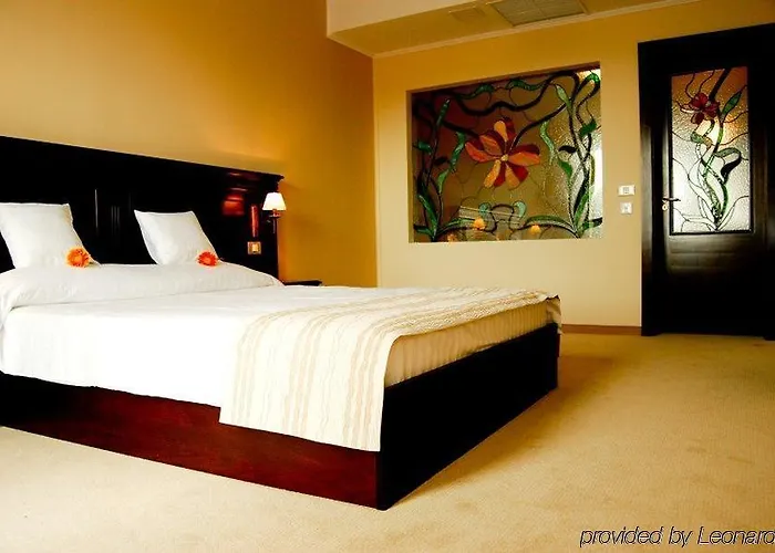 Royal Class Hotel 4*