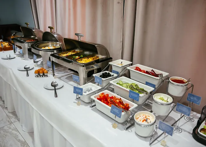 Royal Class מלון 4*