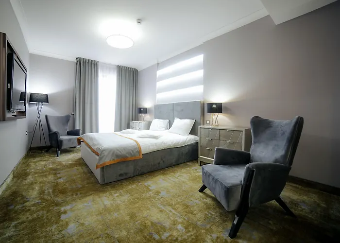 Royal Class Hotel 4*