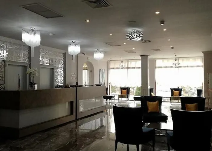 Royal Class Hotel 4*