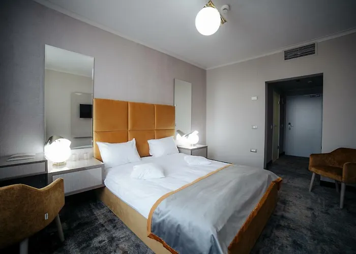 Royal Class Hotel 4*