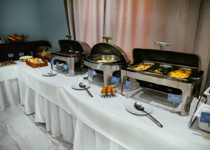 Royal Class Hotel 4*